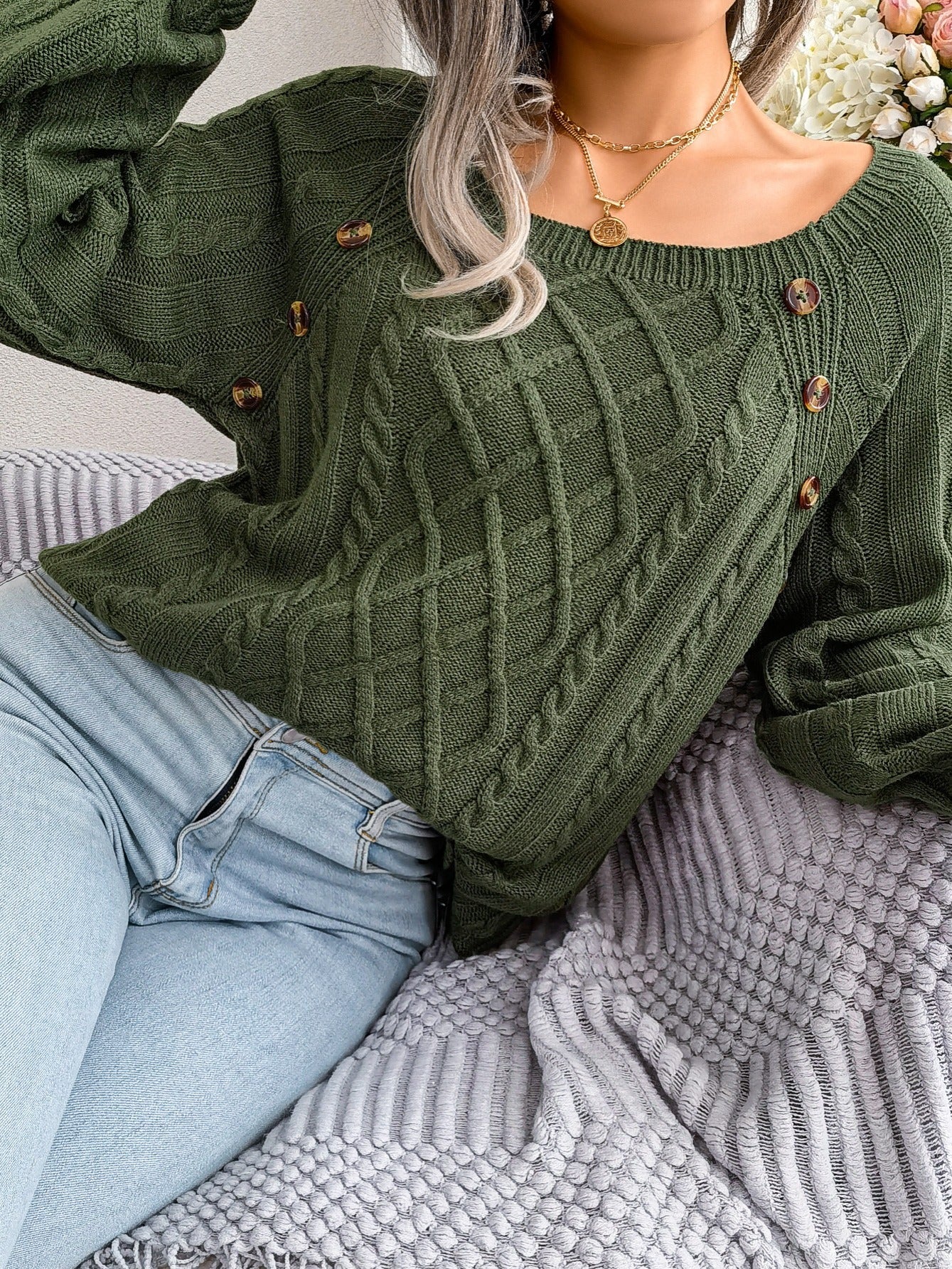 Women's Sweater Round Neck Texture Button Lantern Sleeve Sweater