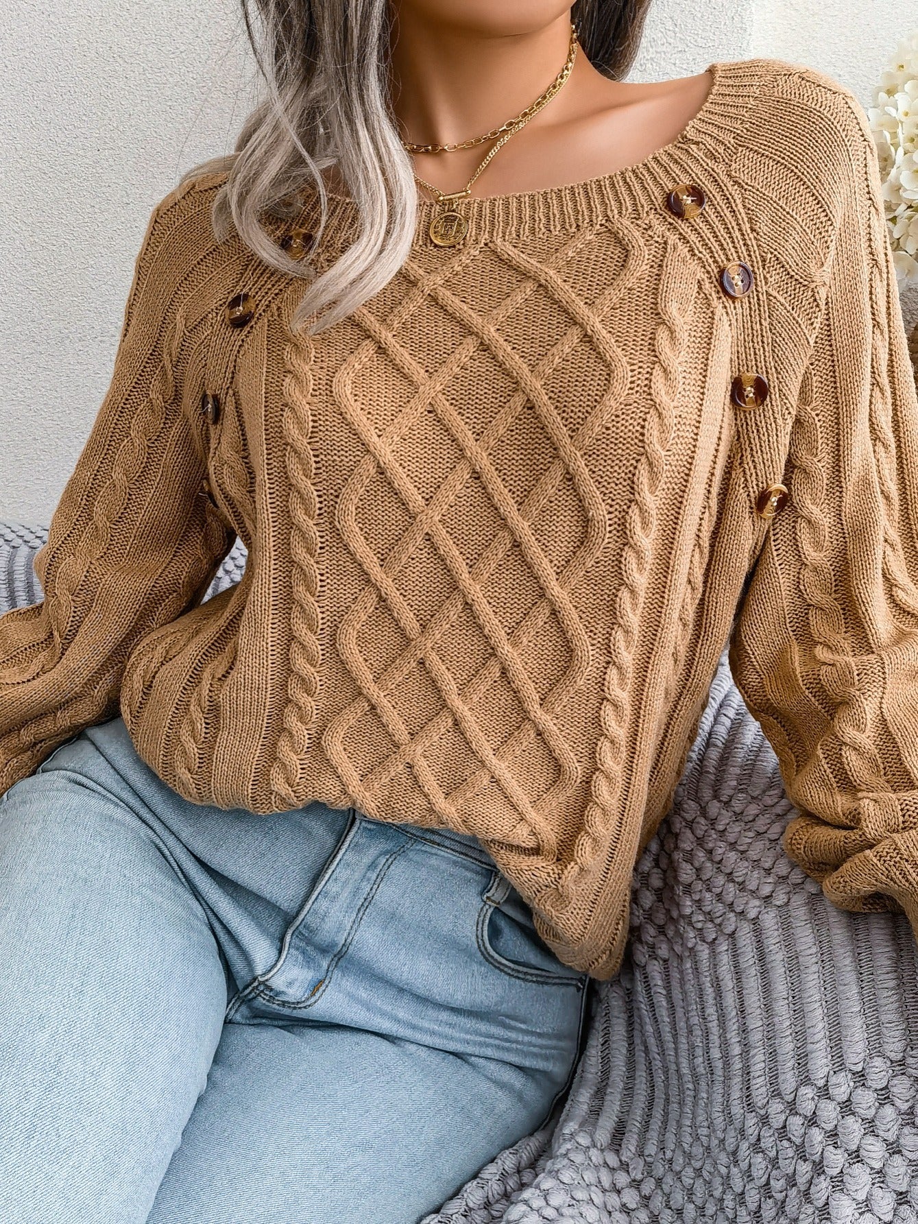 Women's Sweater Round Neck Texture Button Lantern Sleeve Sweater