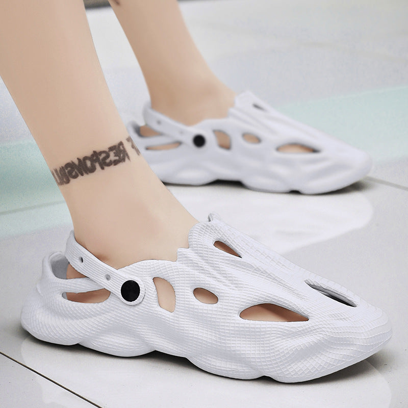 Summer Beach Sandals For Men Trendy Street Design Comfortable Slip-on Garden Clogs Shoes