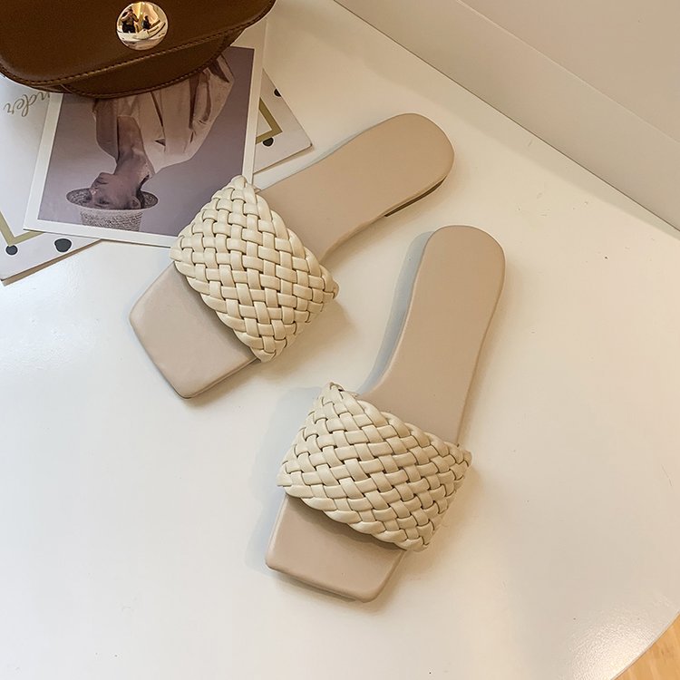 Explosive slippers, street stalls, woven sandals, one-word foreign trade flat bottom women's slippers, foreign trade large size
