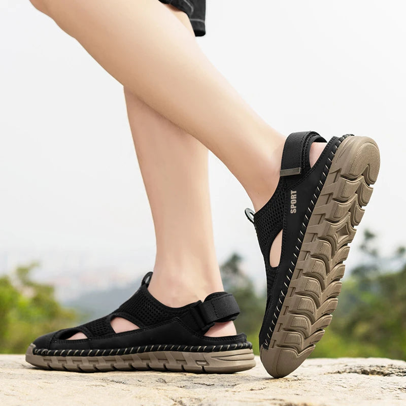 Summer Sandals Shoes Men Outdoor Breathable Lightweight Low-top Shoes Men Anti-slip Flat Water-resistant Hiking Casual Shoes Men